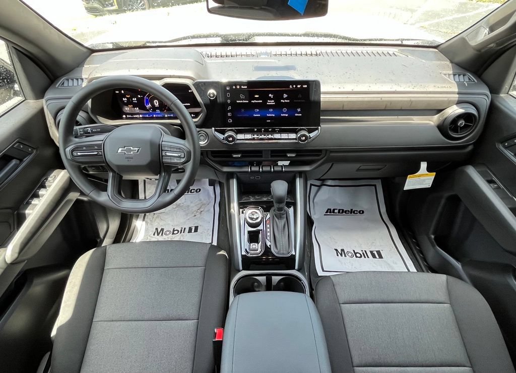 2026 Chevrolet Colorado Trail Boss - Photo 8