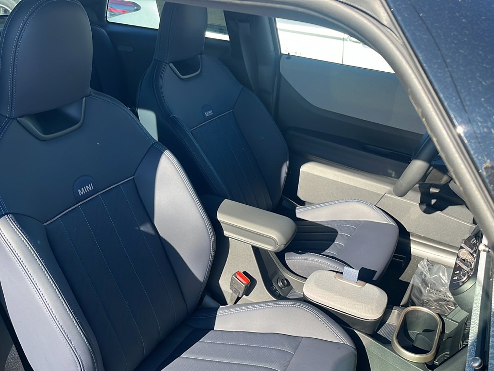 2025 MINI Hardtop 2 Door S - Photo 11
