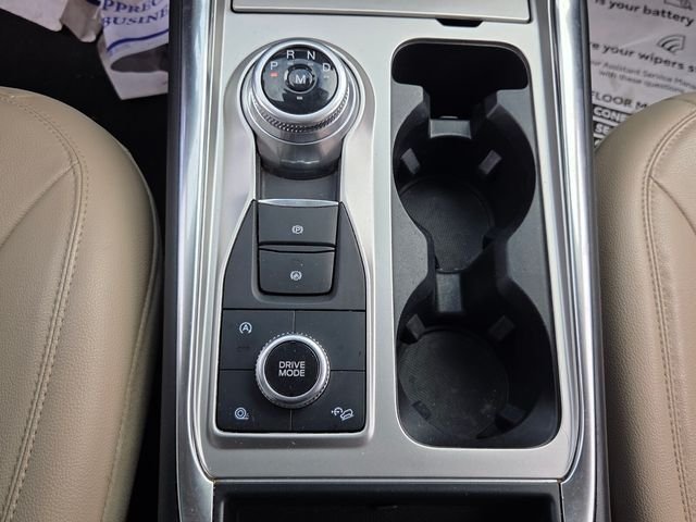 Used 2020 White Ford XLT image 19