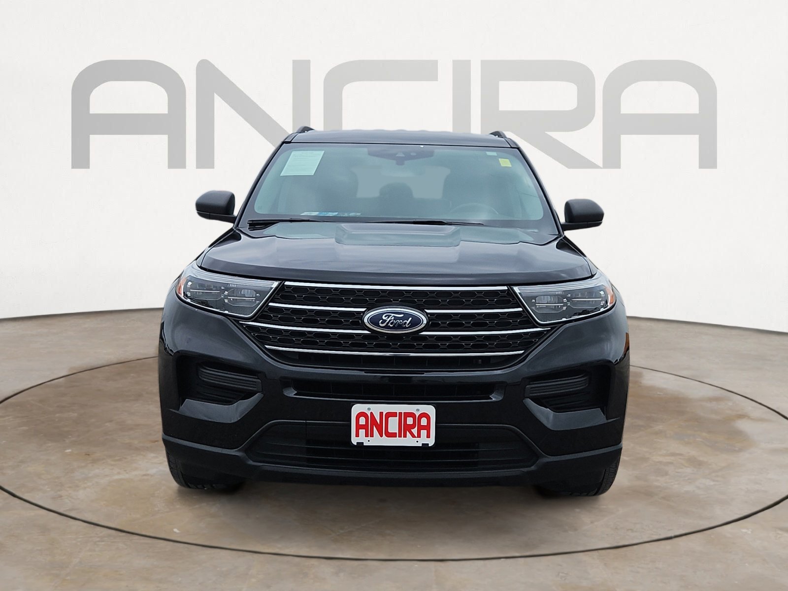 Used 2022 Black Metallic Ford XLT image 4