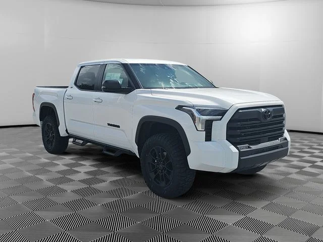 2026 Toyota Tundra SR5 - Photo 6