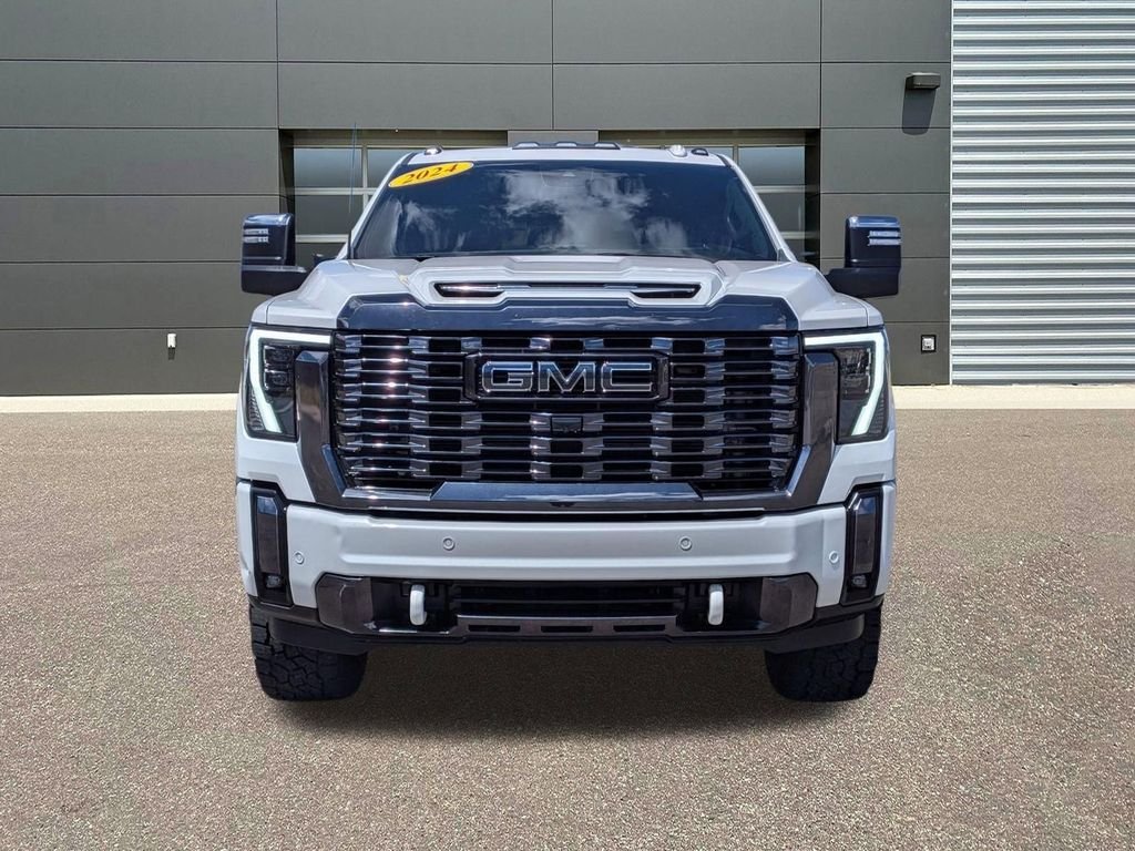 Certified Used 2024 White Frost Tricoat GMC Denali Ultimate image 2