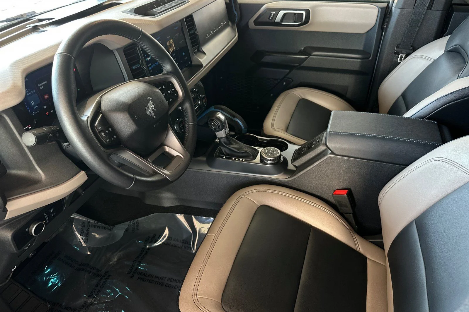 Certified Used 2024 Gray Ford Wildtrak image 9