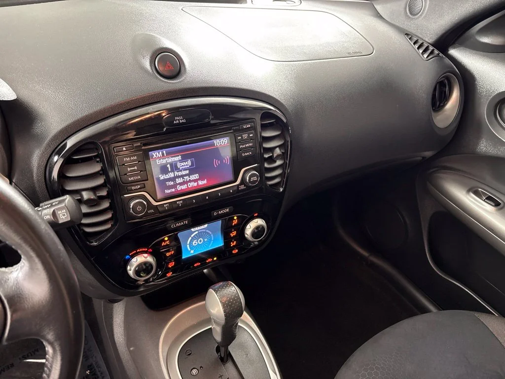Used 2017 Gray Nissan SV image 29