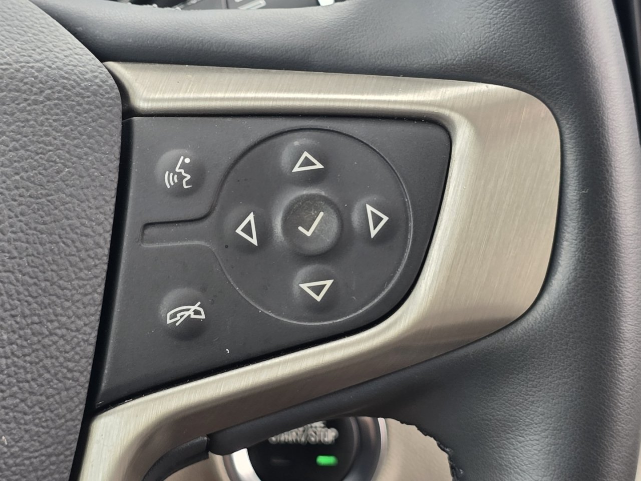 2024 GMC Terrain Denali - Photo 34