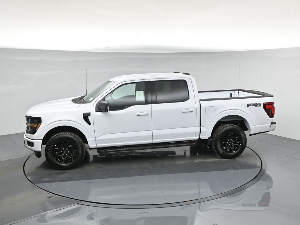 New 2026 Oxford White Ford XLT image 44