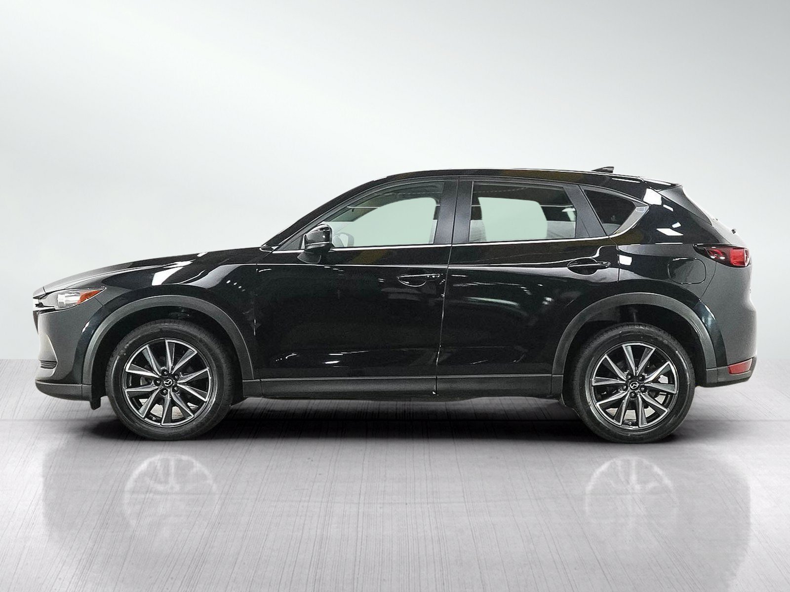 Used 2018 Mazda CX-5 Touring with VIN JM3KFBCM4J0323087 for sale in Burnsville, Minnesota