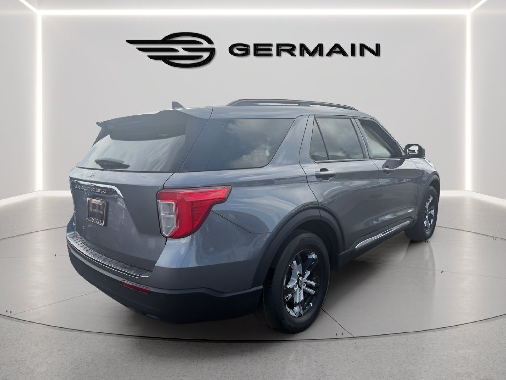 Used 2023 Gray Metallic Ford XLT image 7
