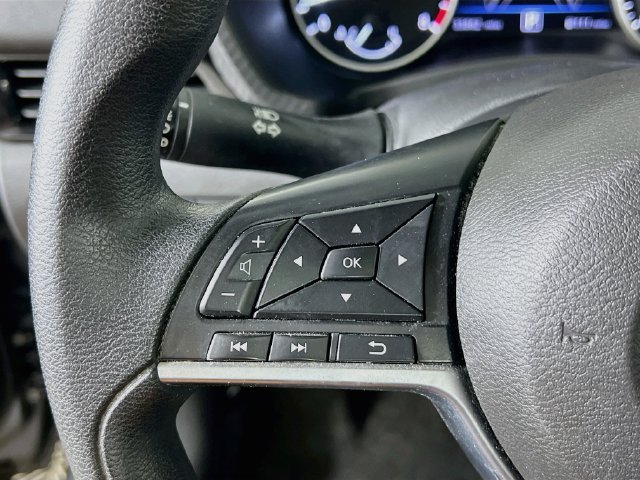 2025 Nissan Sentra SV - Photo 13