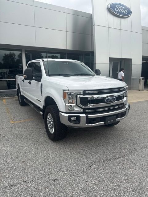 Used 2020 White Ford XLT image 1