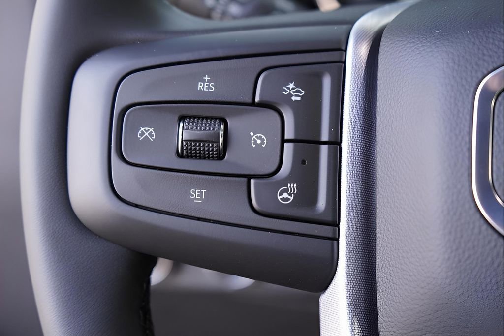 New 2026 Sterling Metallic GMC Elevation image 16