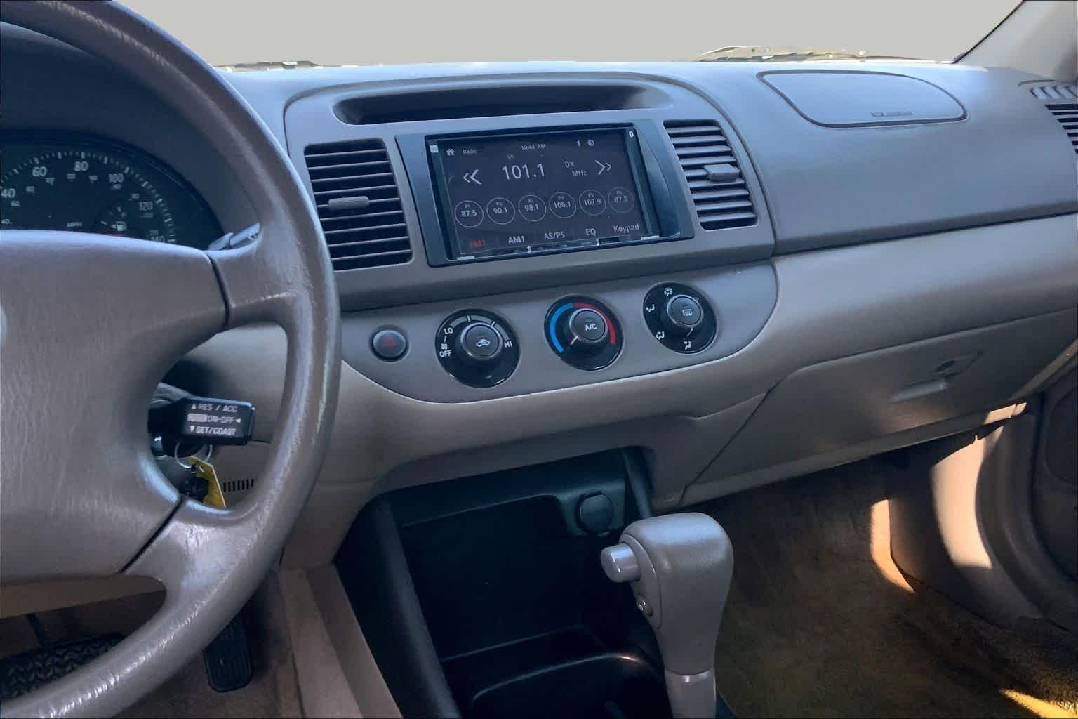 Used 2004 Salsa Red Pearl Toyota LE image 6