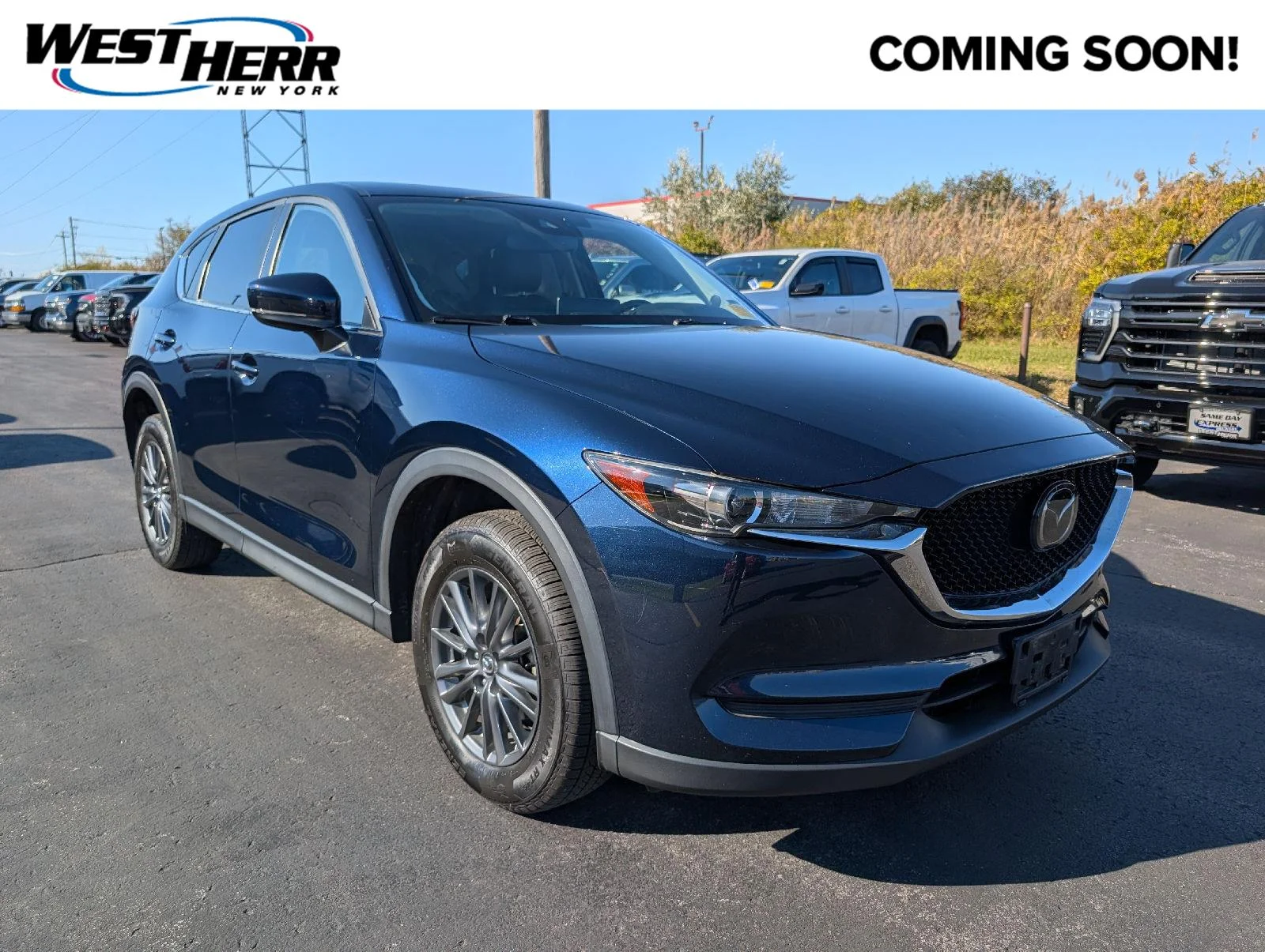 Used 2021  Mazda Touring image 1