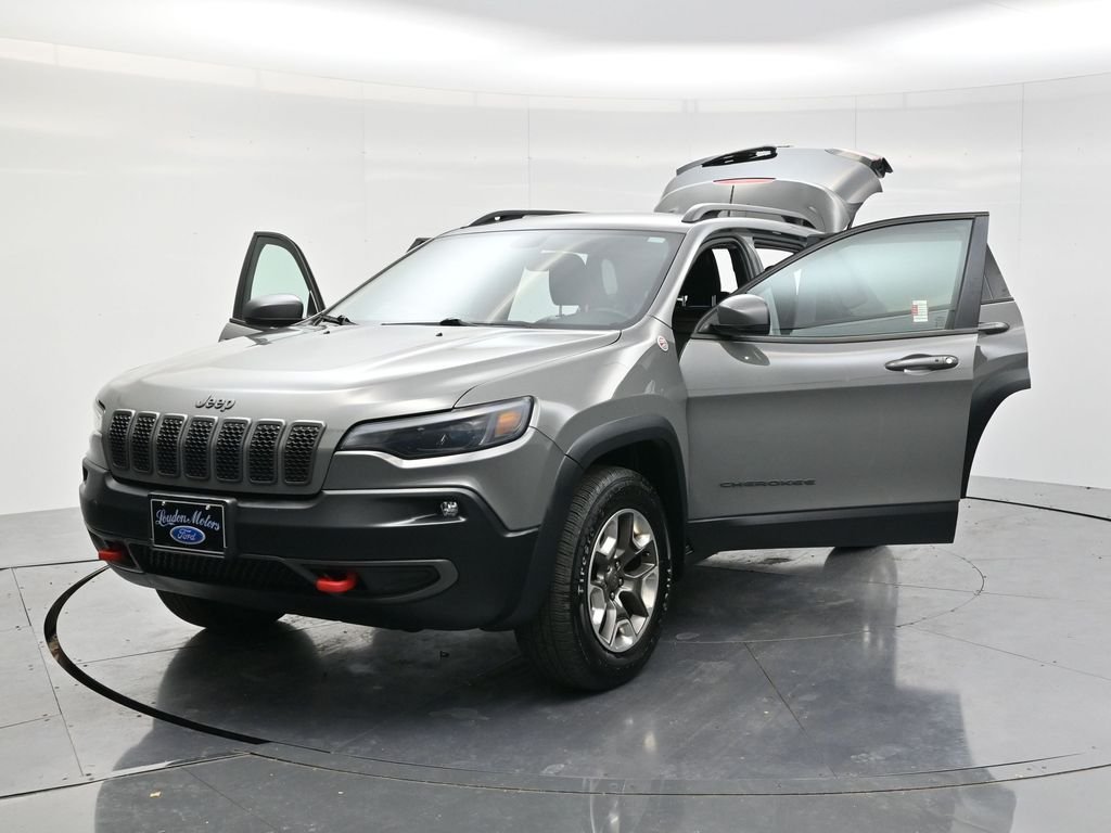 Used 2019 Sting Gray Clearcoat Jeep Trailhawk image 52