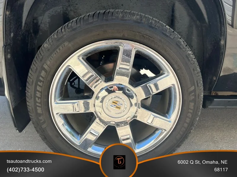 Used 2013 Black Cadillac Premium Sport Utility Pickup 4D 5 1/4 ft image 10