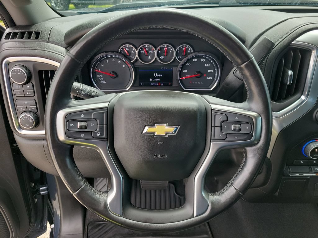 Used 2020 Shadow Gray Metallic Chevrolet LT image 22
