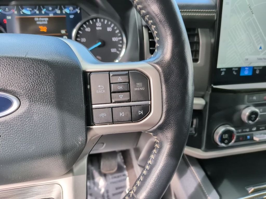 Used 2023 Silver Ford XLT image 21