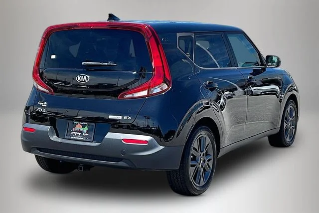 Used 2021 Black Kia EX image 5