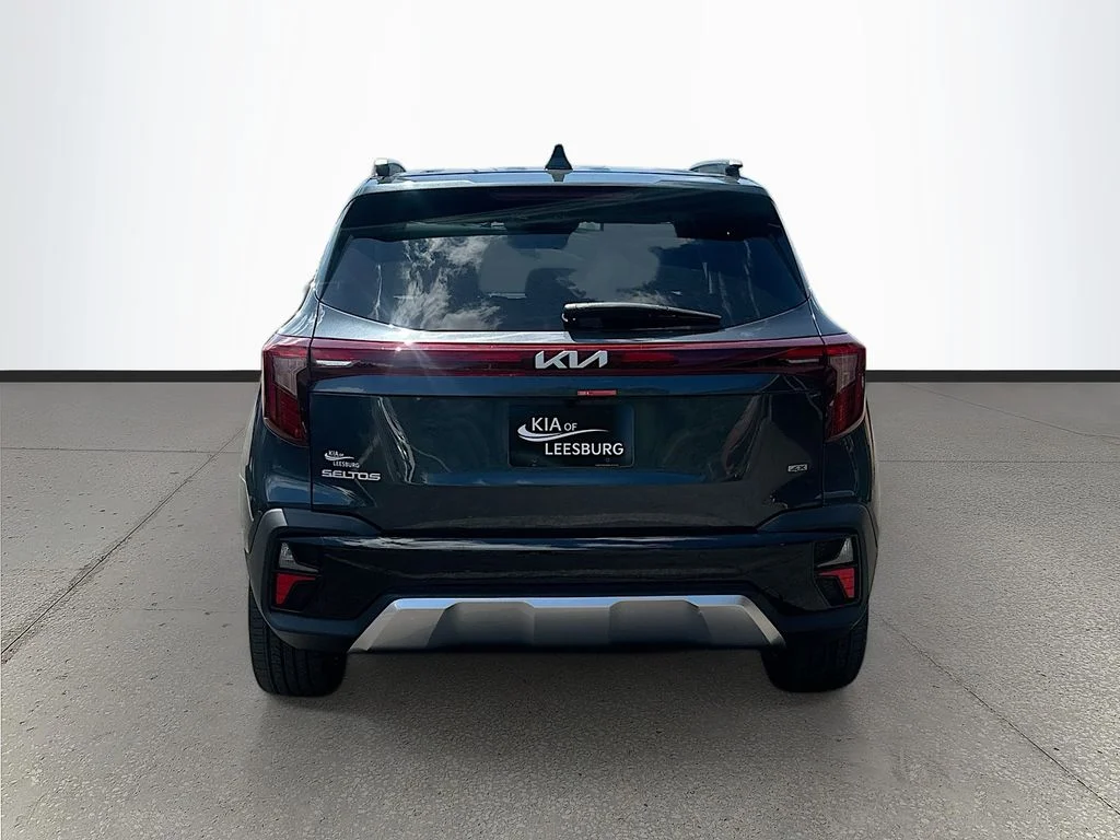 New 2026 Gravity Gray Kia SX image 6