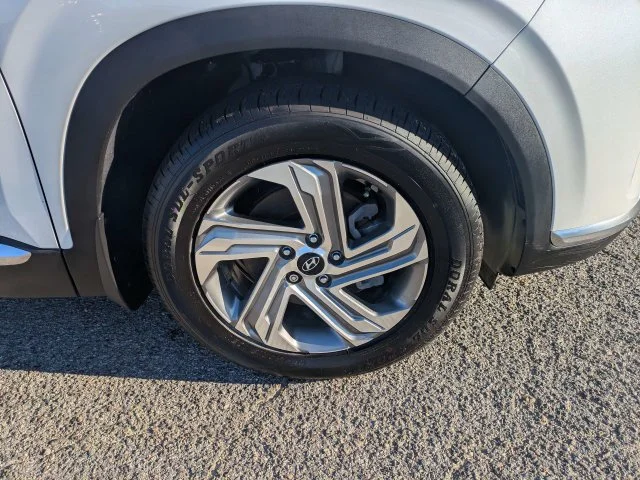 Used 2021 Gray Hyundai SEL image 11