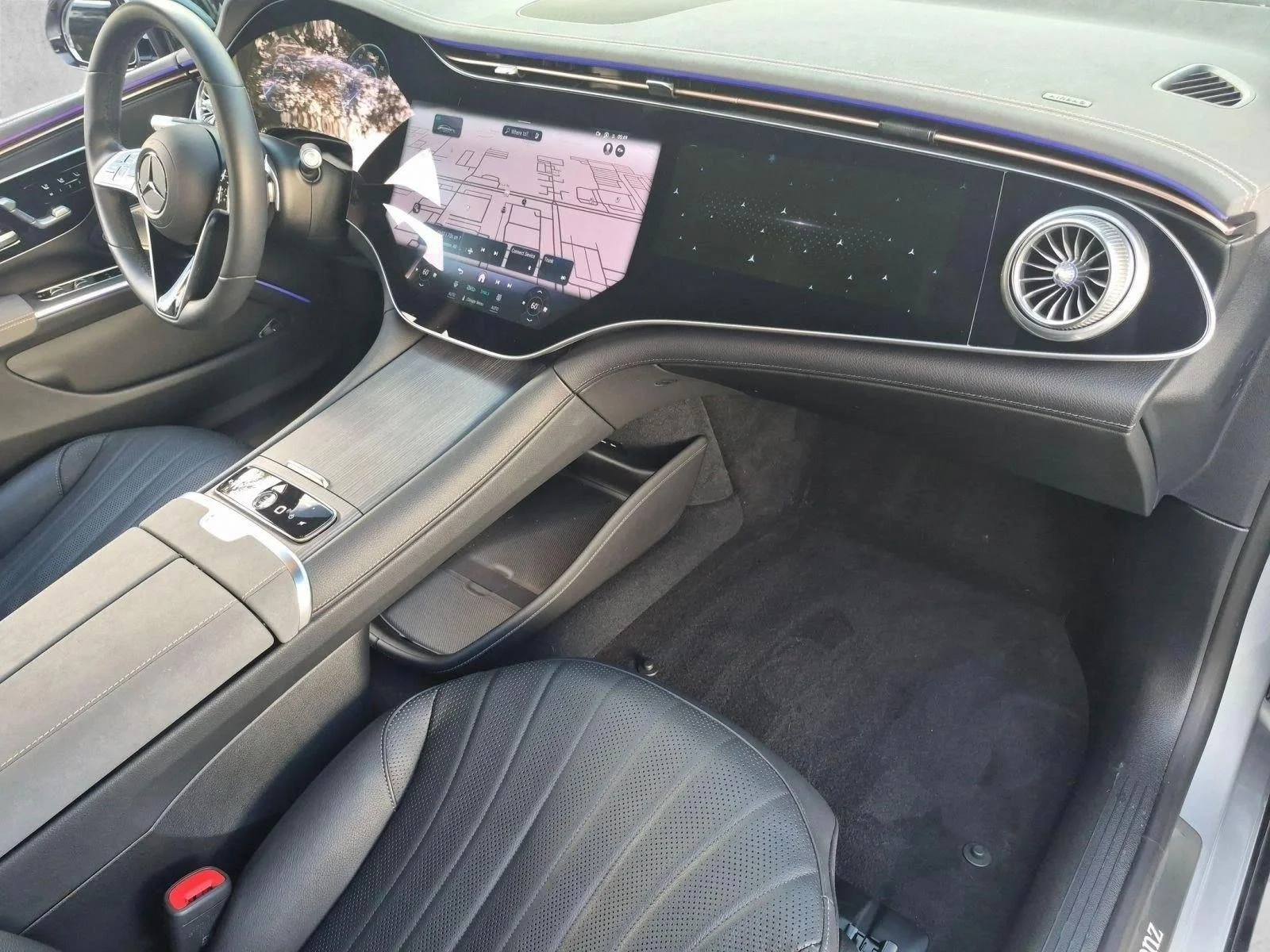 Used 2024 Cirrus Silver Metallic Mercedes-Benz EQS 450 image 22