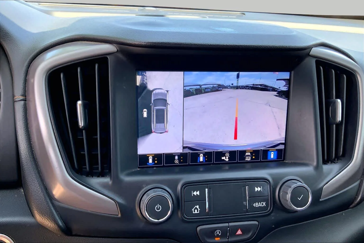 Certified Used 2024 Sterling Metallic GMC AT4 image 26