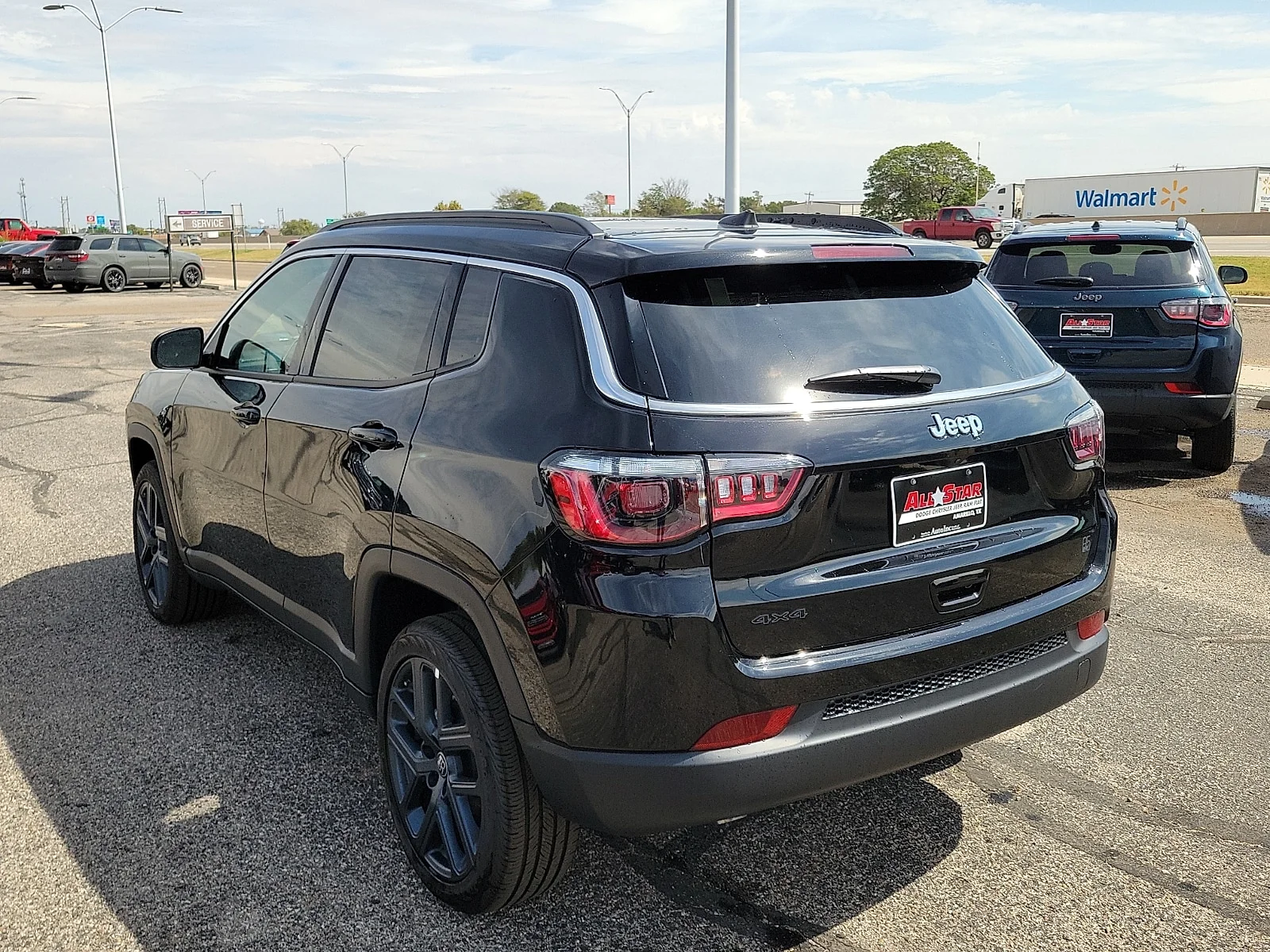 New 2026 Diamond Black Crystal Pearlcoat Jeep 85TH ANNIVERSARY EDITION 4X4 image 3