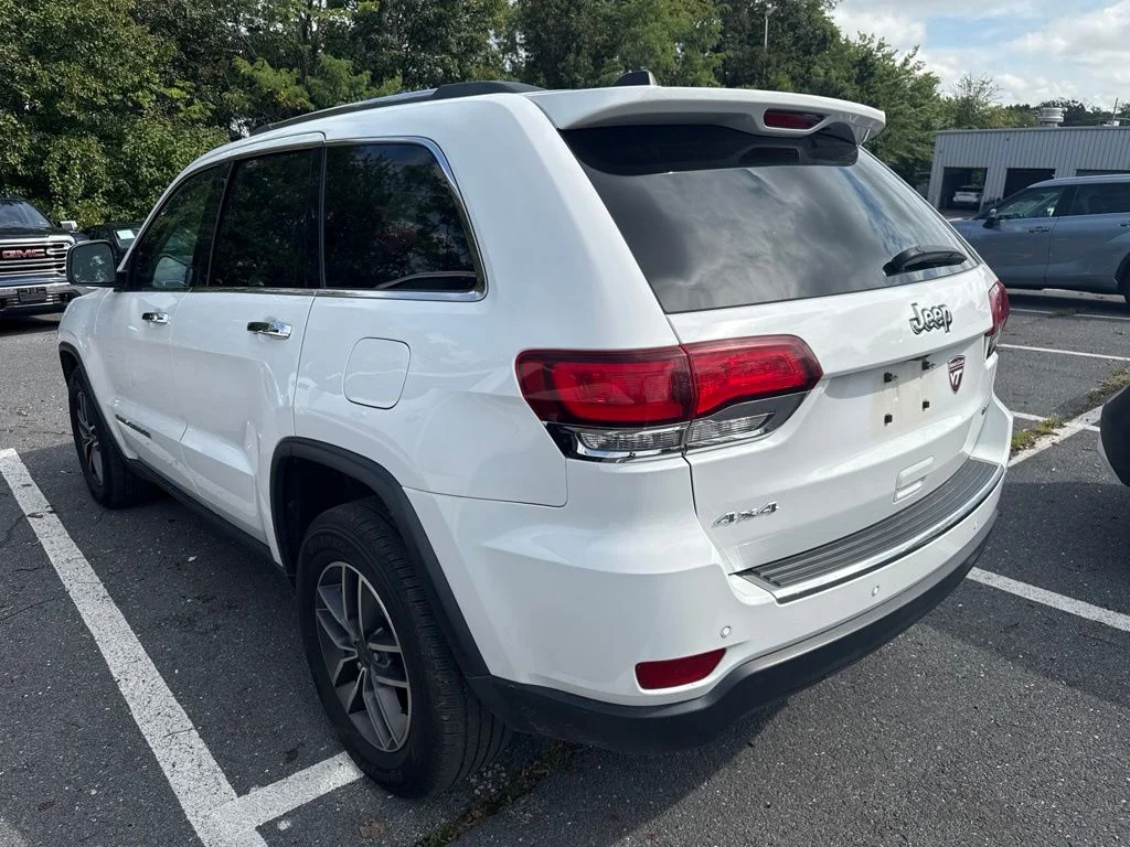 Used 2020 White Jeep Limited image 3
