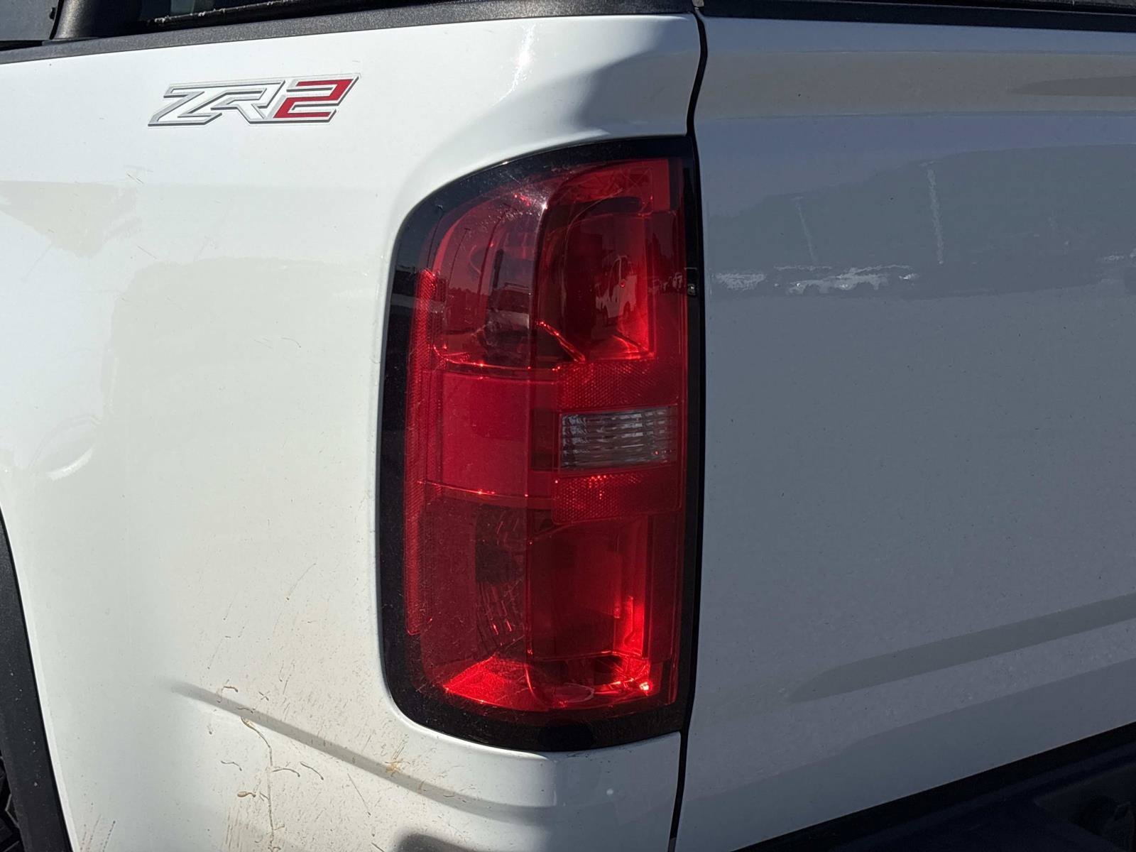 Used 2019 Summit White Chevrolet 4WD ZR2 image 12