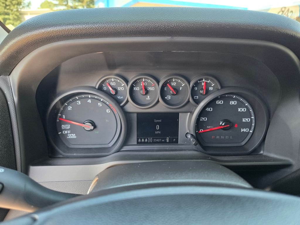 Used 2025 White Chevrolet Custom Trail Boss image 18