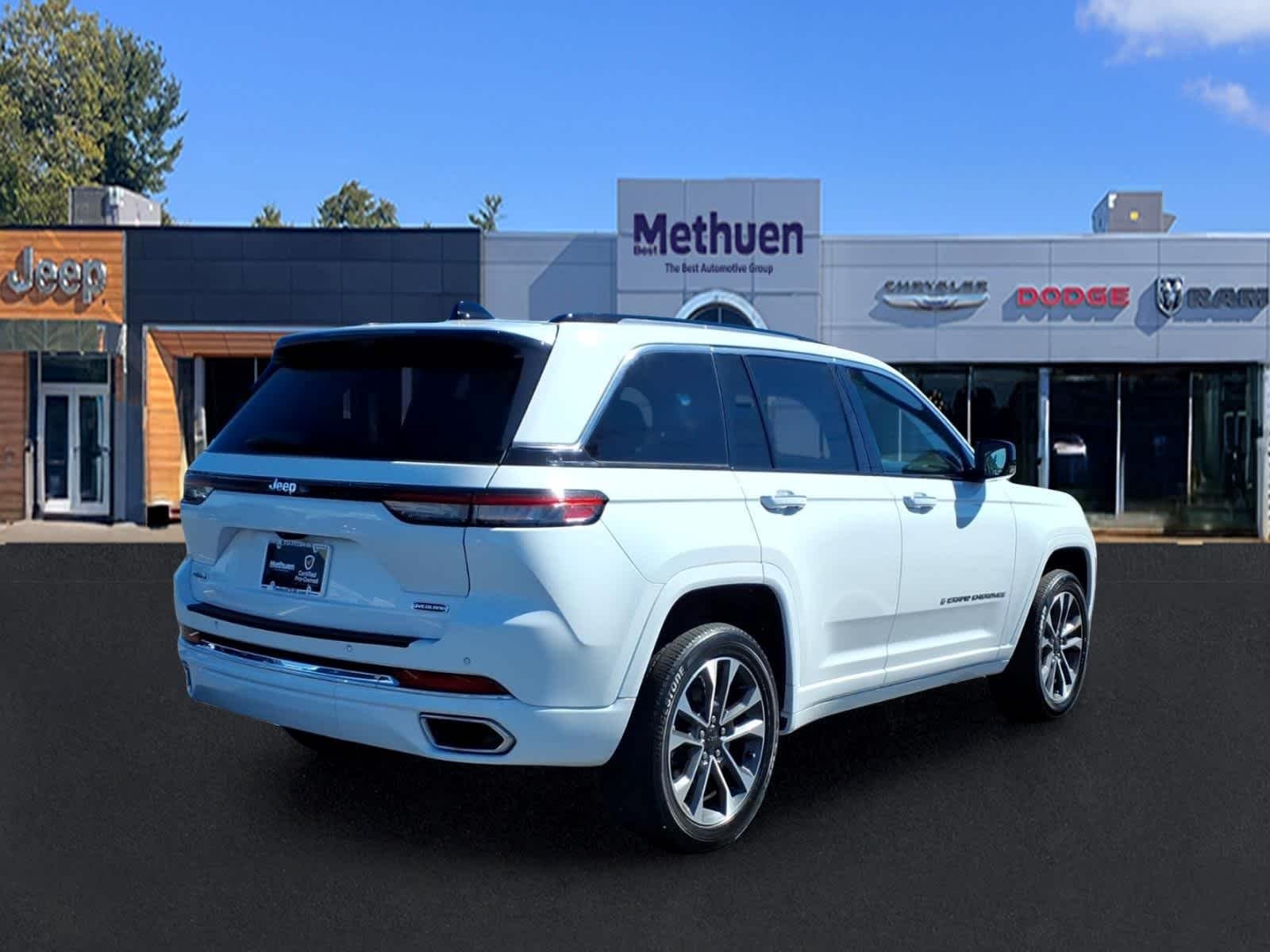 Used 2023 Bright White Clearcoat Jeep Overland image 4