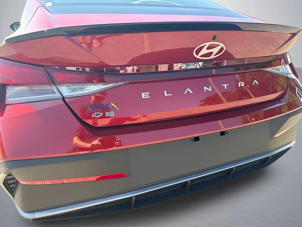 Used 2026 Red Hyundai SEL Sport image 29