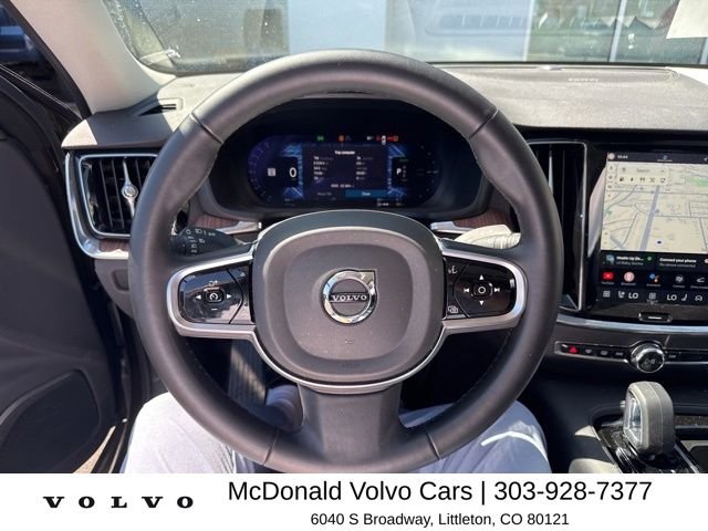 Used 2025 Gray Volvo T8 Plus image 8