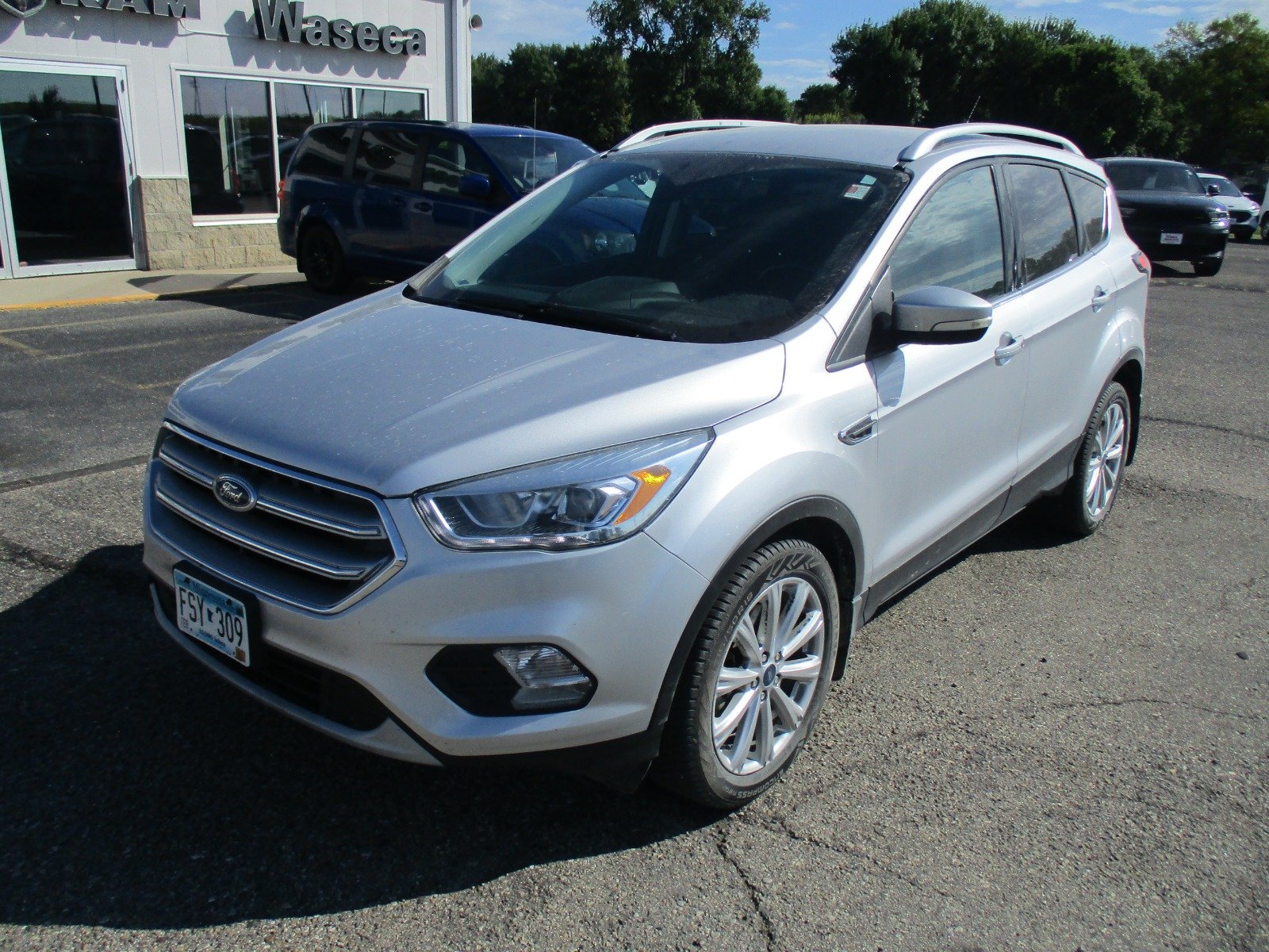 Used 2017 SILVER Ford Titanium image 1
