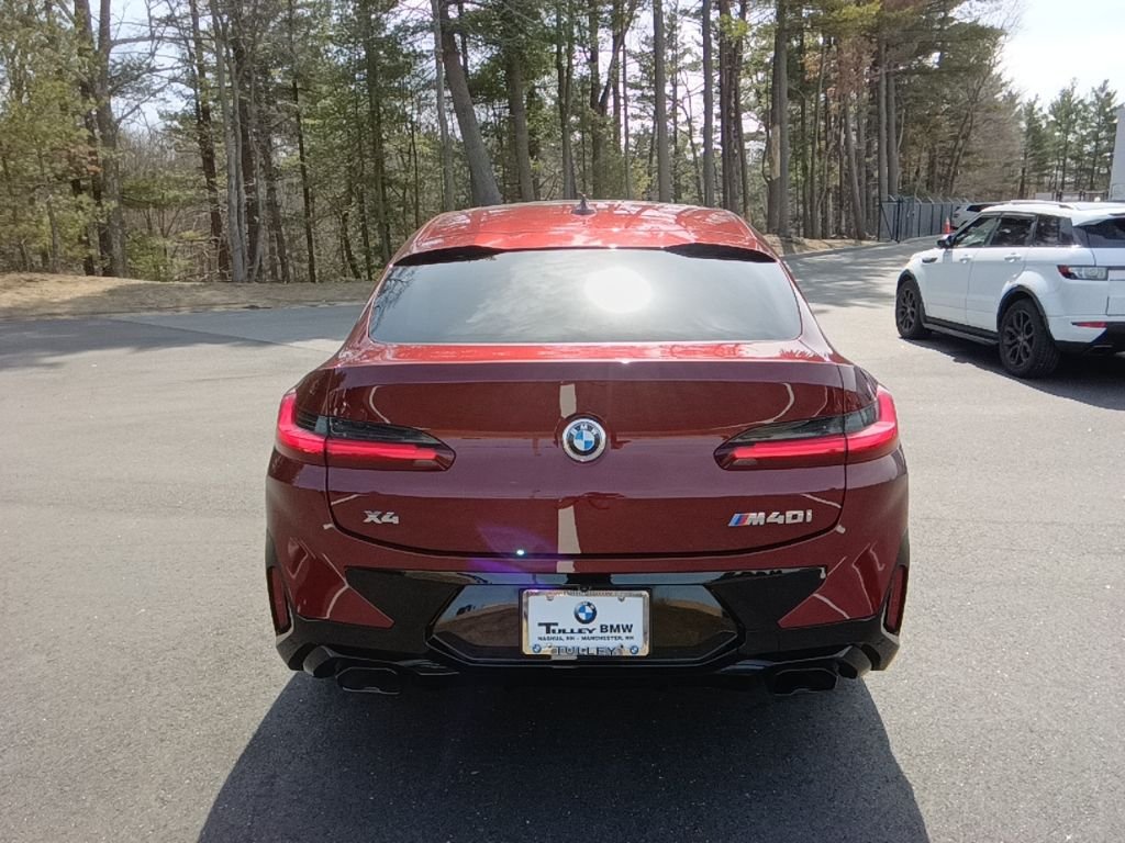 Used 2025 Aventurin Red Metallic BMW M40i image 7
