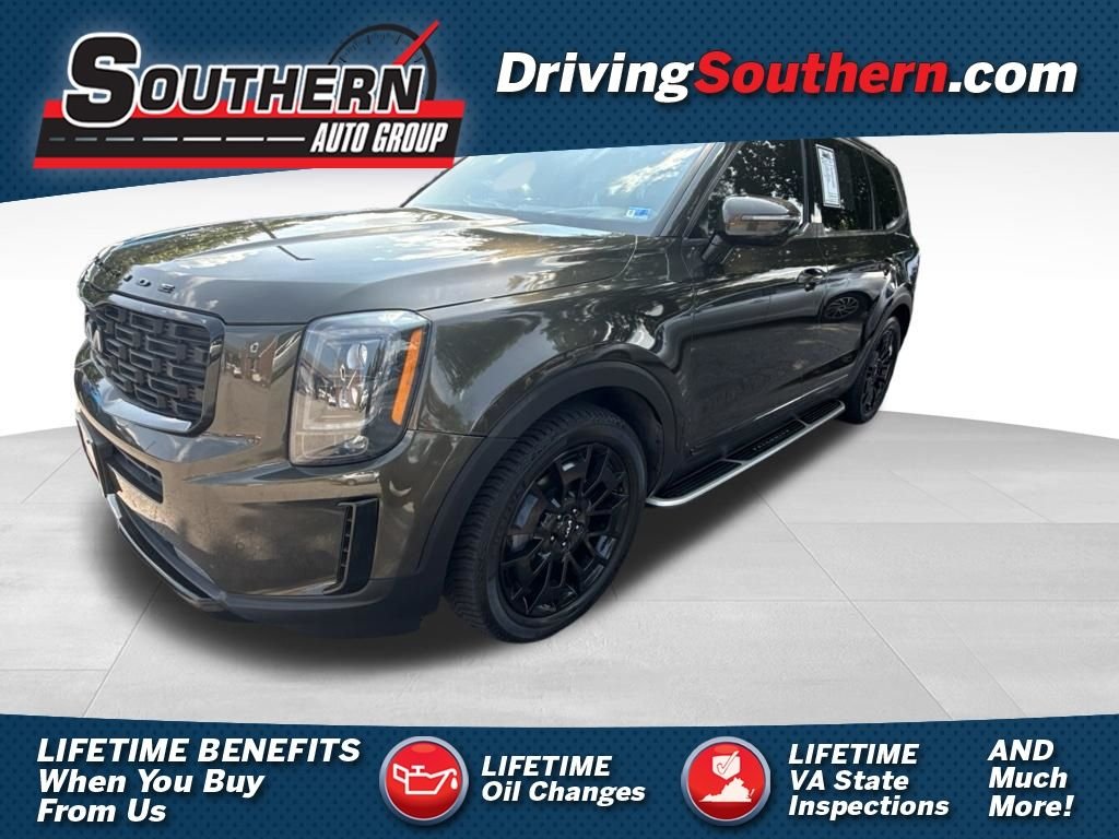 Used 2022 Green Kia SX image 1