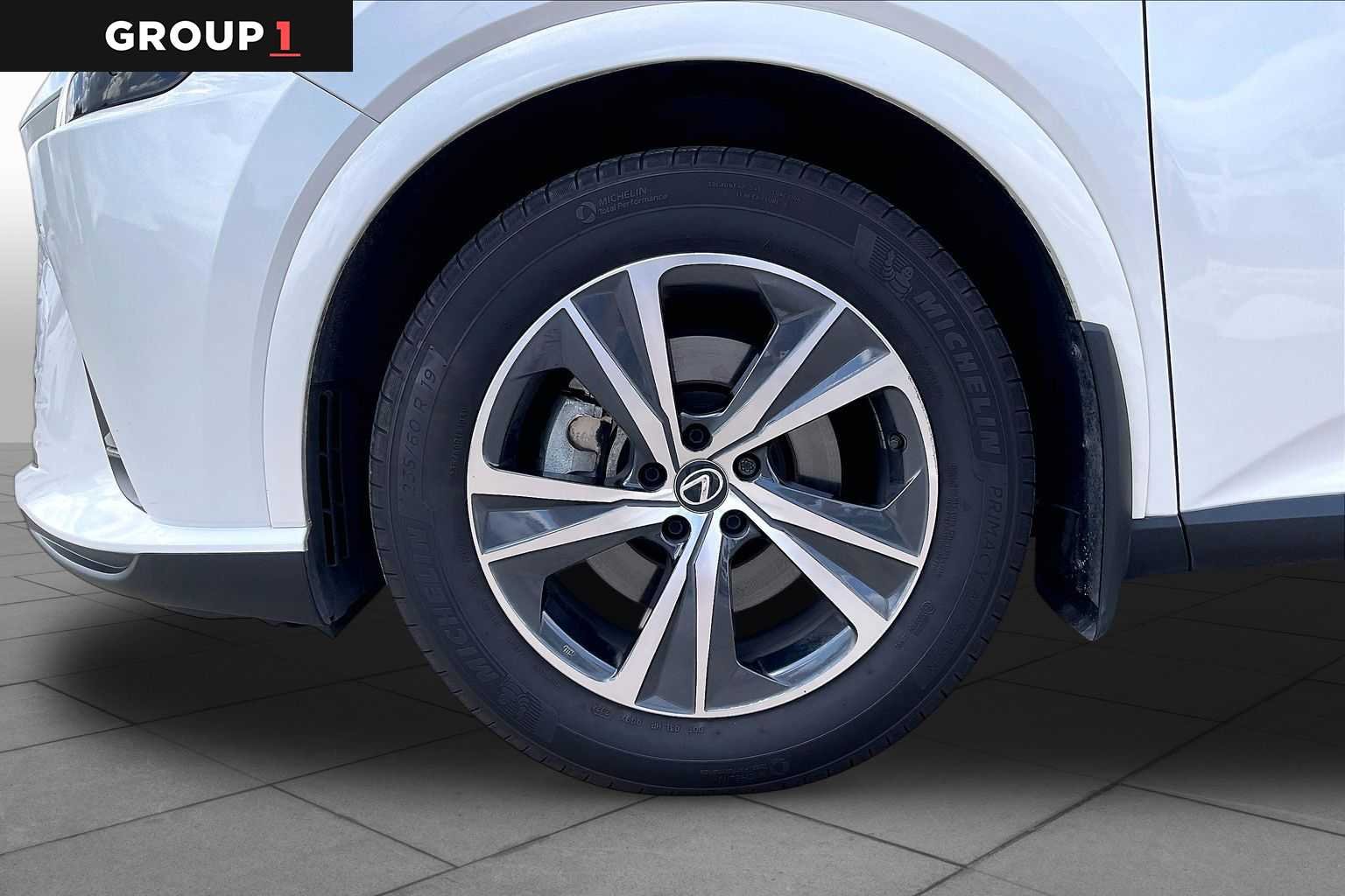 Used 2024 Eminent White Pearl Lexus  image 9