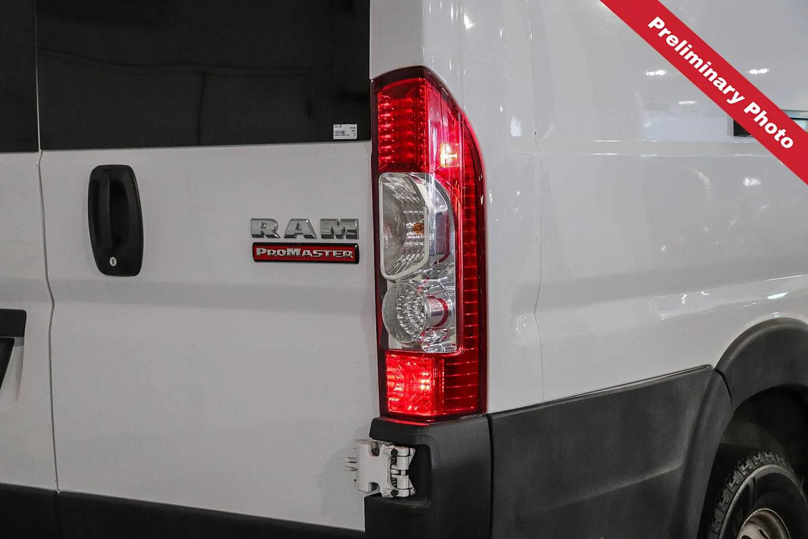 Used 2021 Bright White Clearcoat Ram  image 8