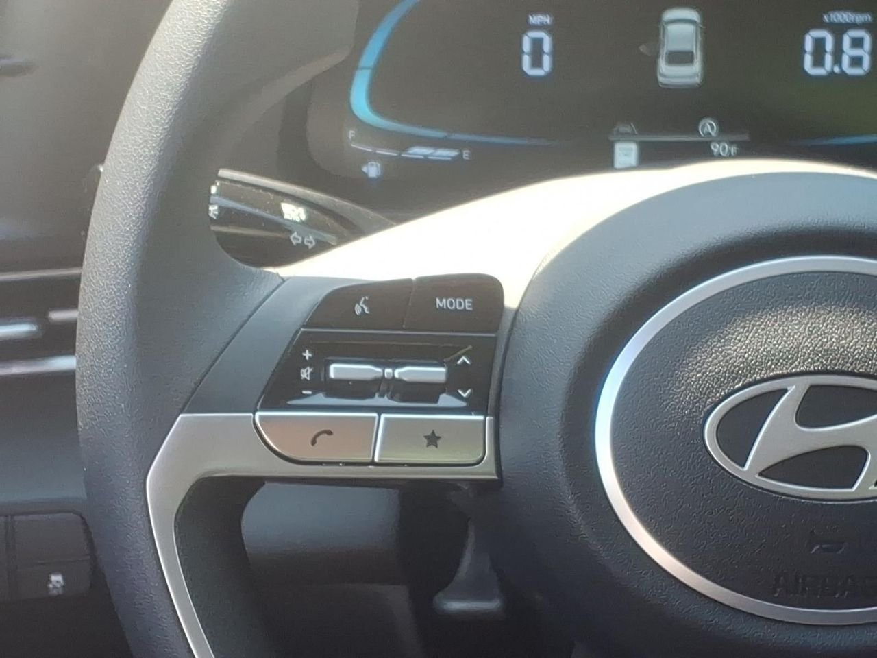 New 2026 Serenity White Hyundai SE image 19