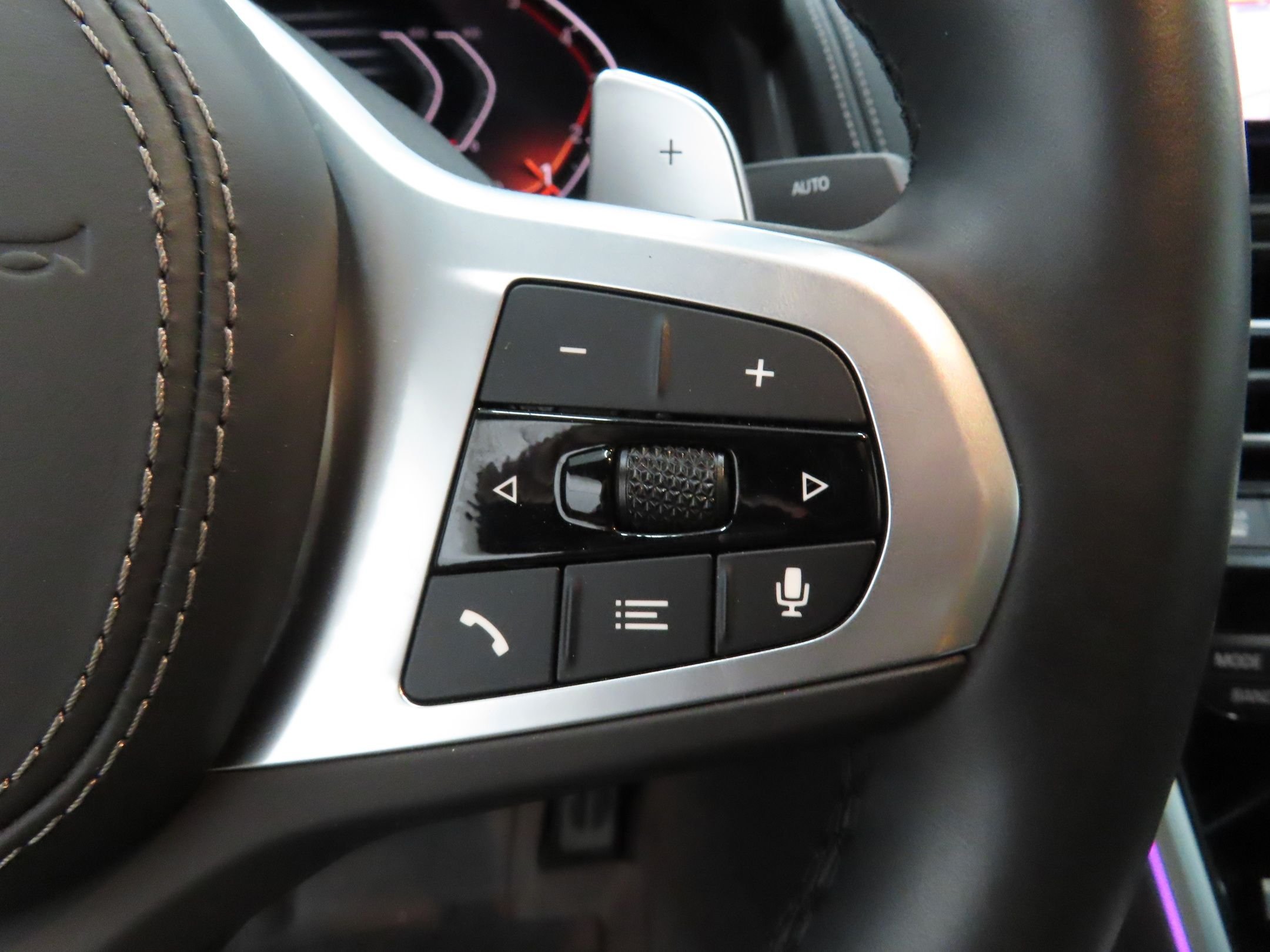 Used 2023 White BMW 840i image 14