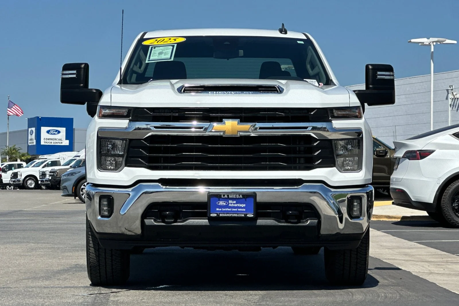 Used 2025 White Chevrolet LT image 8
