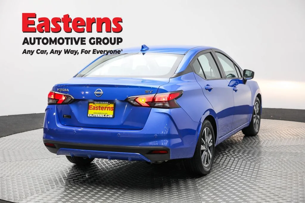 Used 2023 Blue Nissan 1.6 SV image 5