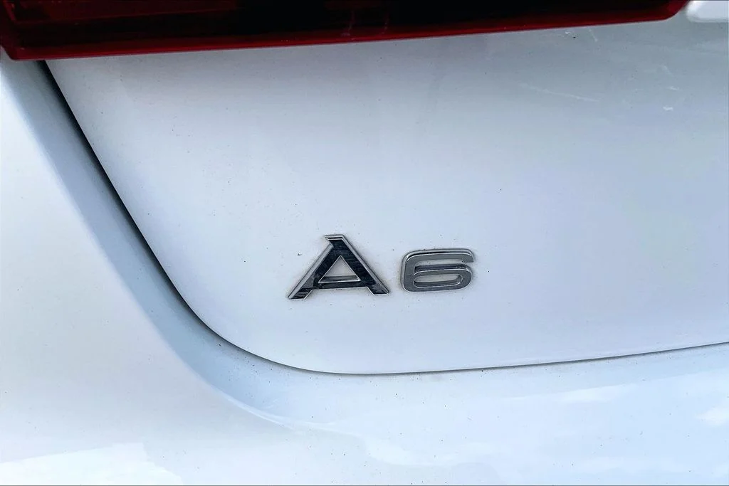 Used 2018 White Audi 3.0 image 24