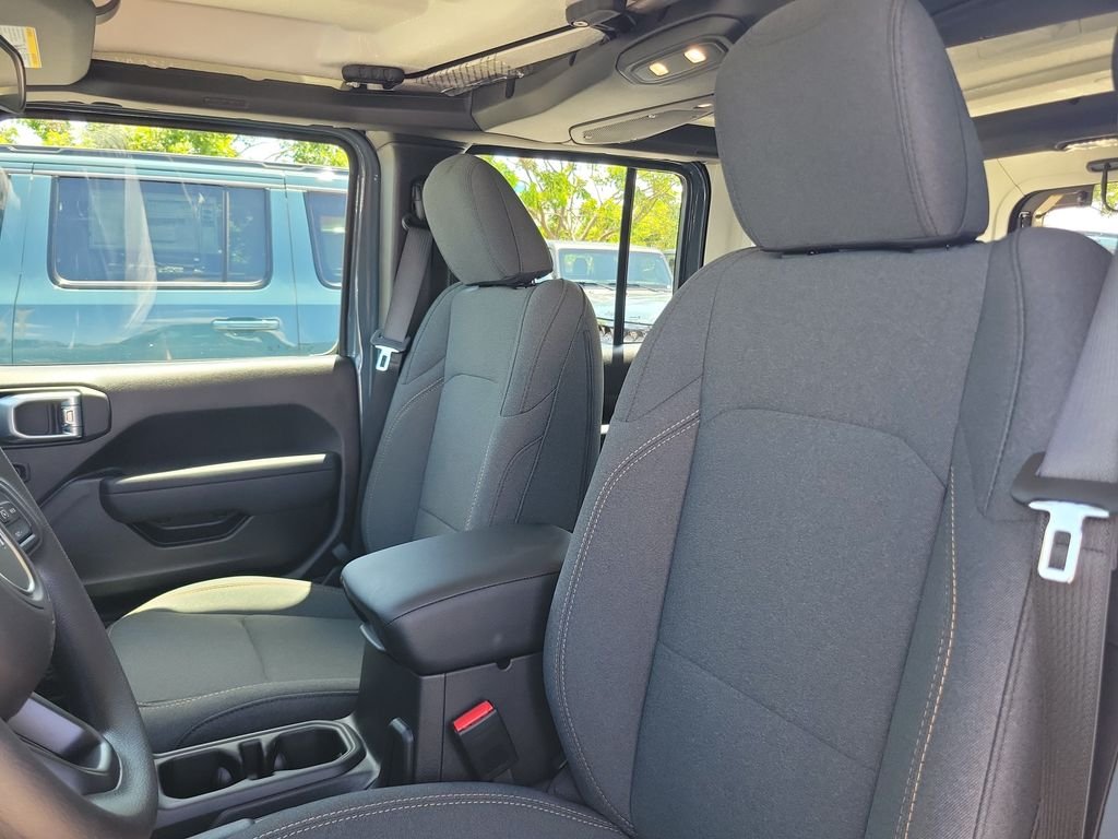 New 2026 Anvil Clear-Coat Exterior Paint Jeep Sport image 18