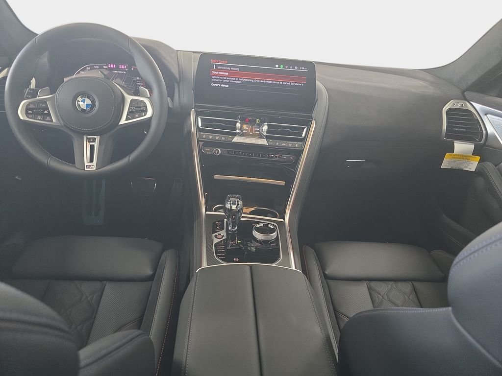 2026 BMW 8 Series M850i - Photo 7