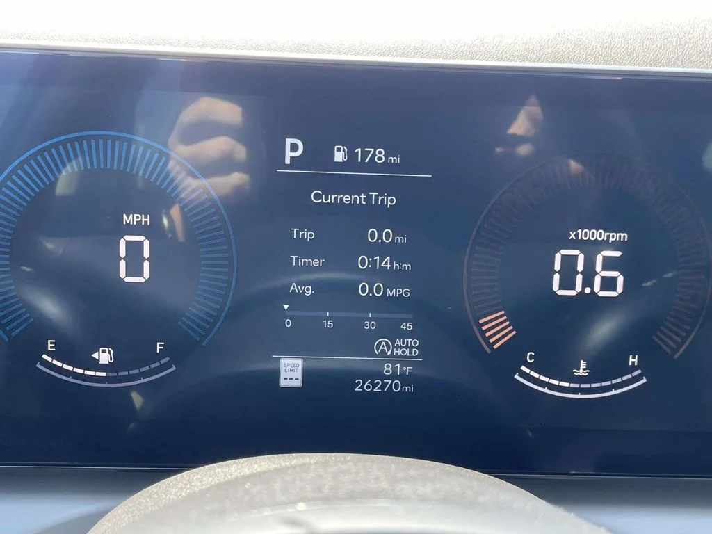 Certified Used 2025 Black Hyundai SE image 22
