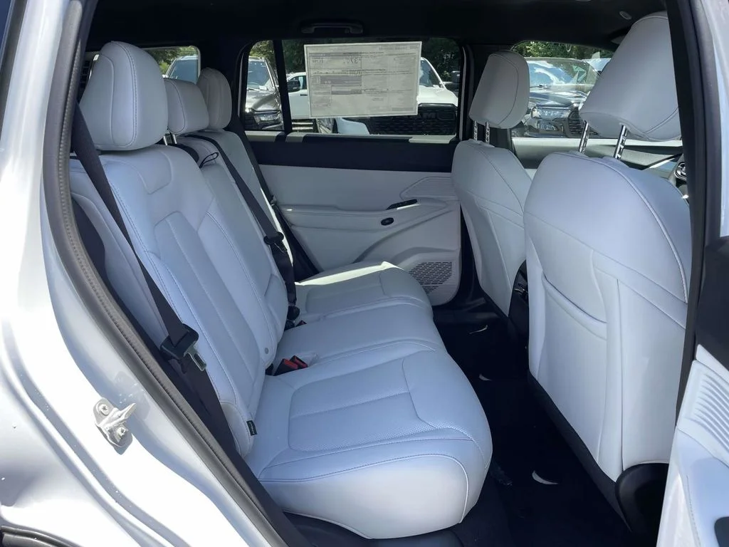 New 2026 Bright White Clearcoat Jeep Limited image 18