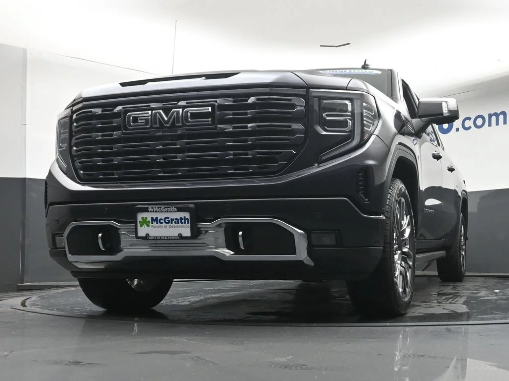 Certified Used 2023 Silver GMC Denali Ultimate image 7
