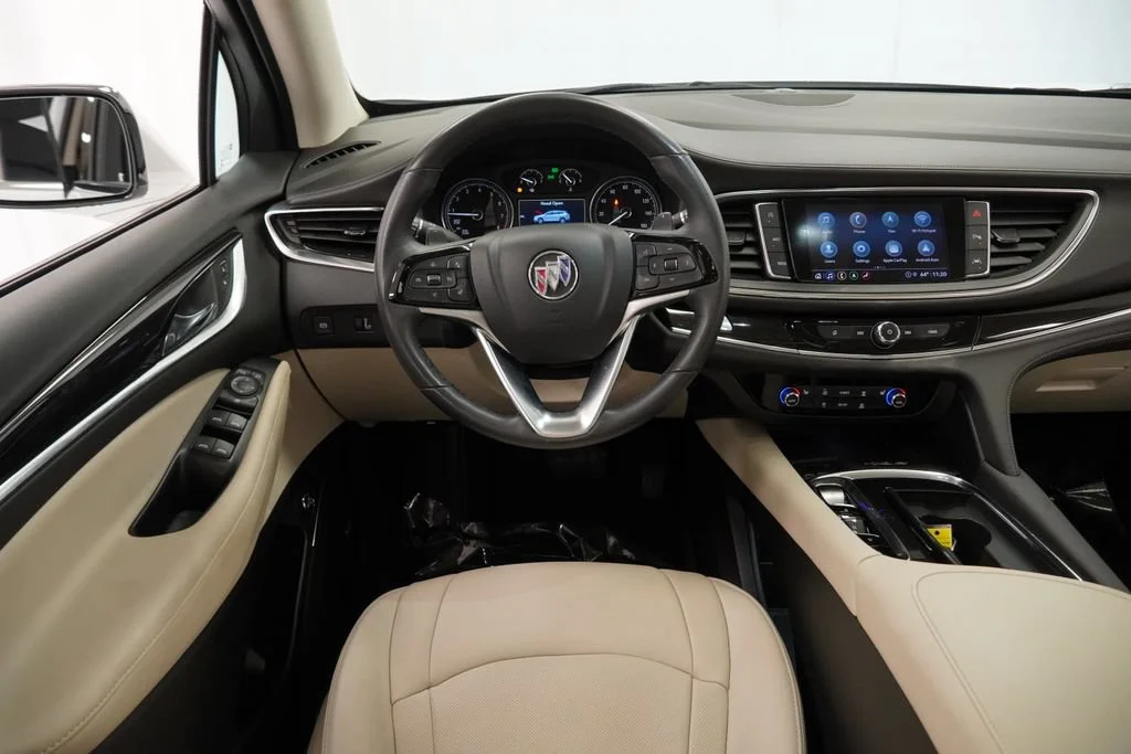Used 2023 Summit White Buick Essence image 16