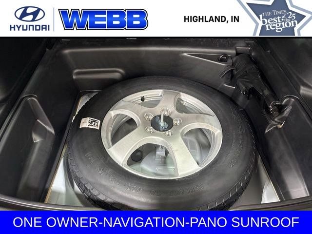 Used 2025 Silver Jeep Limited image 32